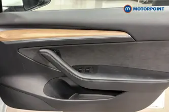Tesla Model 3 Long Range Automatic Electric Saloon - Stock Number (1675023) - 18th supplementary image