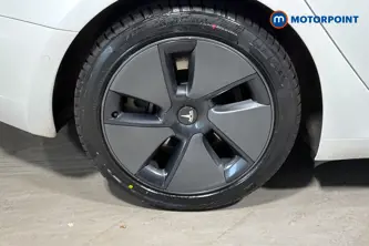 Tesla Model 3 Long Range Automatic Electric Saloon - Stock Number (1675023) - 46th supplementary image