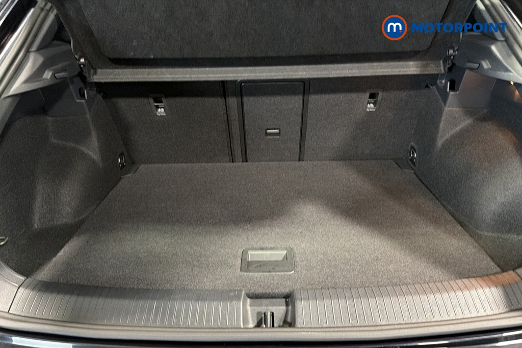Volkswagen T-Roc Black Edition Automatic Petrol SUV - Stock Number (1676360) - 30th supplementary image