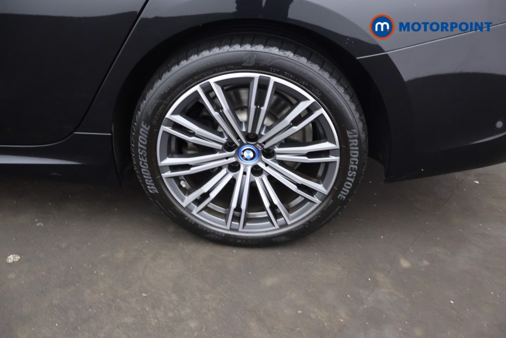 BMW 3 Series M Sport Automatic Petrol Plug-In Hybrid Saloon - Stock Number (1676584) - 22nd supplementary image