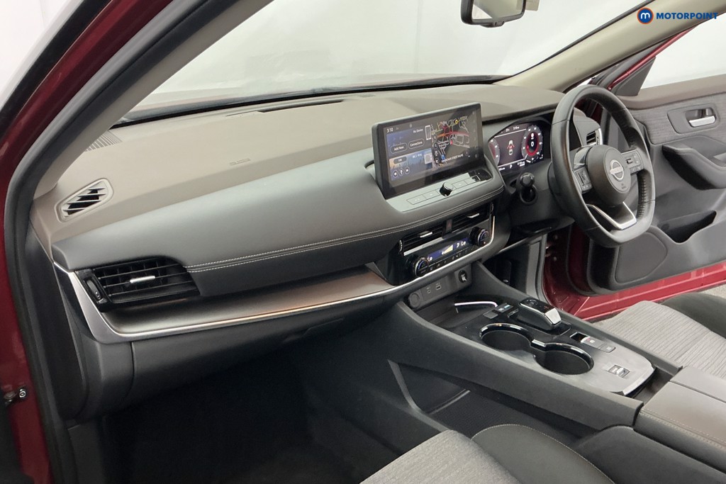 Nissan X-Trail N-Connecta Automatic Petrol-Electric Hybrid SUV - Stock Number (1678366) - 9th supplementary image