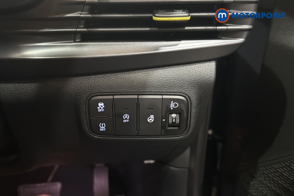 Hyundai I20 Tech Line Automatic Petrol Hatchback - Stock Number (1678376) - 11th supplementary image