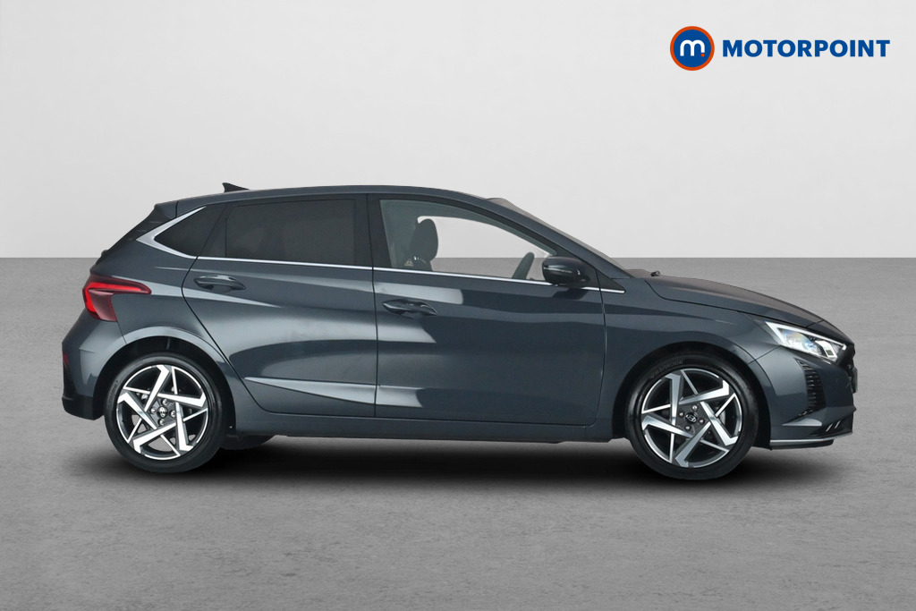 Hyundai I20 Tech Line Automatic Petrol Hatchback - Stock Number (1678376) - Passenger side