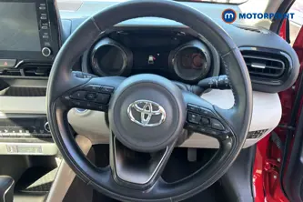 Toyota Yaris Excel Automatic Petrol-Electric Hybrid Hatchback - Stock Number (1678492) - 2nd supplementary image