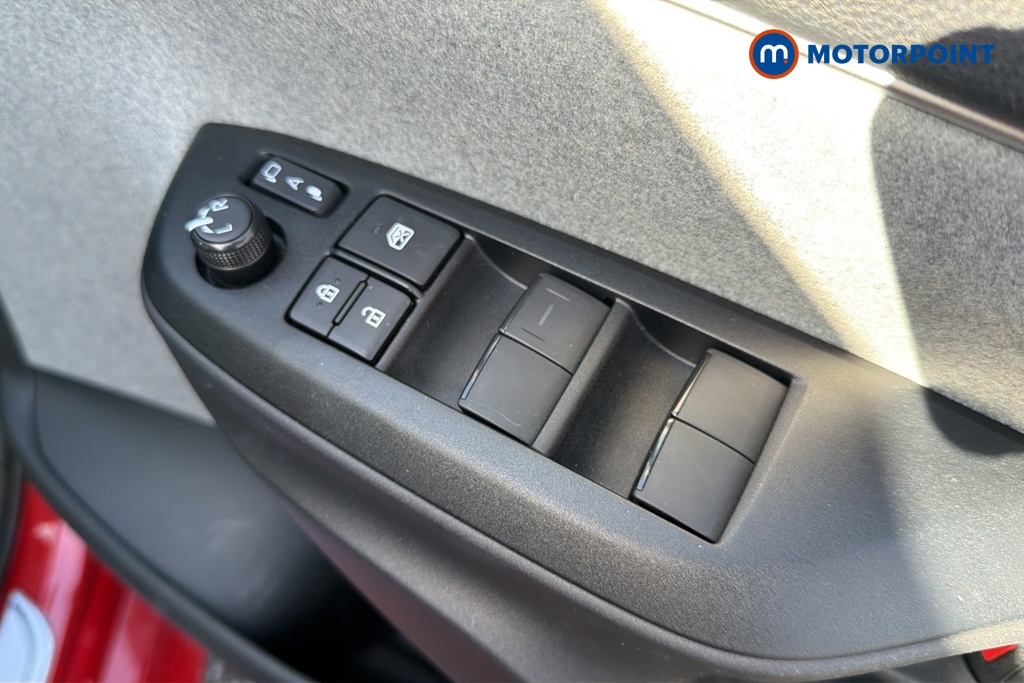 Toyota Yaris Excel Automatic Petrol-Electric Hybrid Hatchback - Stock Number (1678492) - 19th supplementary image