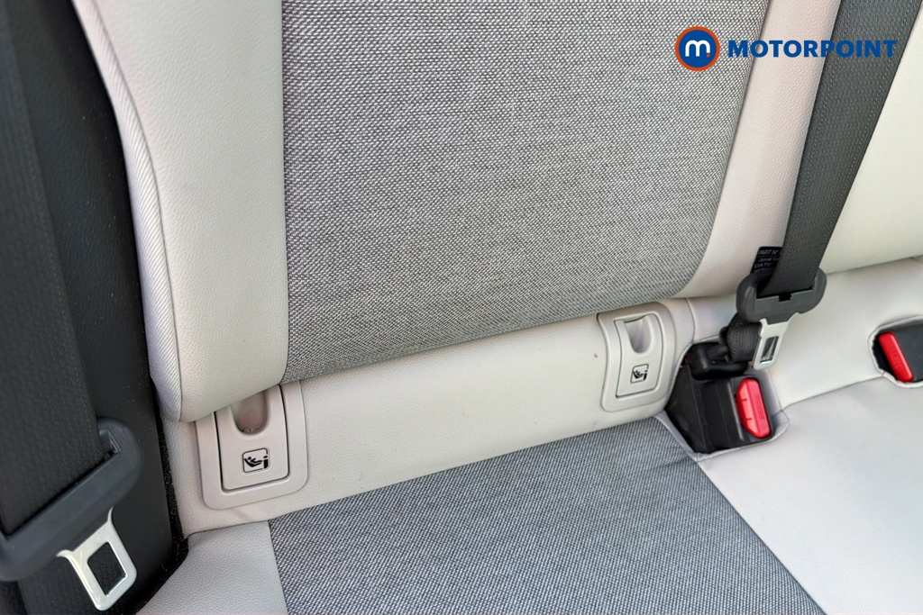 Toyota Yaris Excel Automatic Petrol-Electric Hybrid Hatchback - Stock Number (1678492) - 27th supplementary image