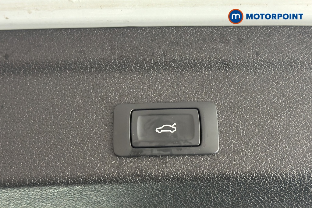 Audi Q3 S Line Automatic Petrol SUV - Stock Number (1678823) - 35th supplementary image