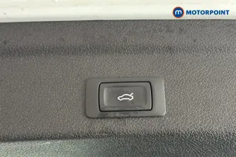 Audi Q3 S Line Automatic Petrol SUV - Stock Number (1678823) - 35th supplementary image