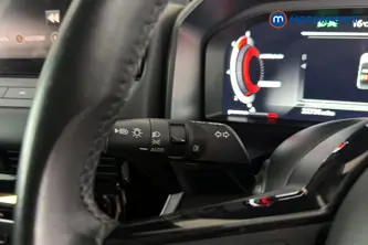 Nissan Qashqai N-Connecta Manual Petrol SUV - Stock Number (1679009) - 5th supplementary image