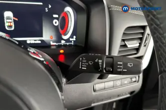 Nissan Qashqai N-Connecta Manual Petrol SUV - Stock Number (1679009) - 6th supplementary image
