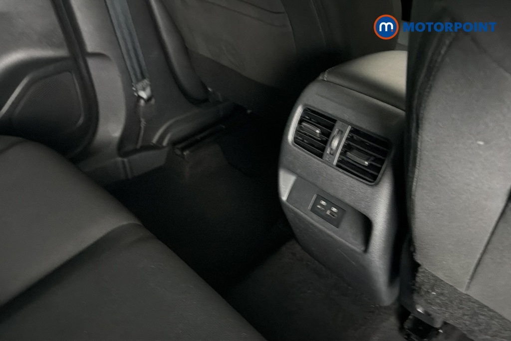 Nissan Qashqai N-Connecta Manual Petrol SUV - Stock Number (1679009) - 27th supplementary image
