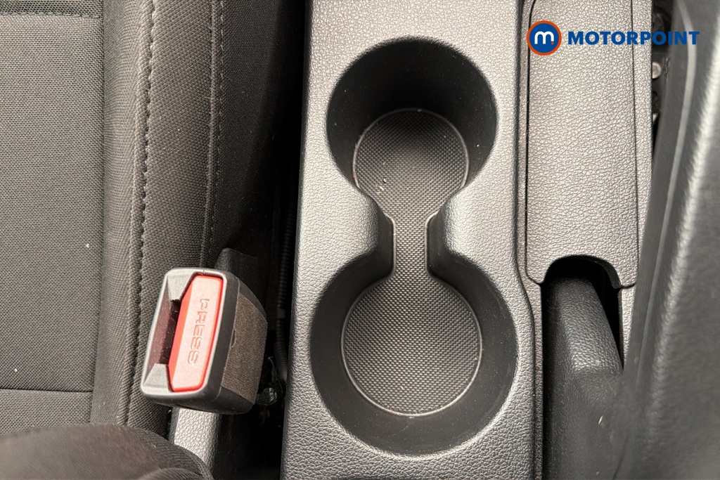 Hyundai I20 Advance Manual Petrol Hatchback - Stock Number (1679199) - 16th supplementary image