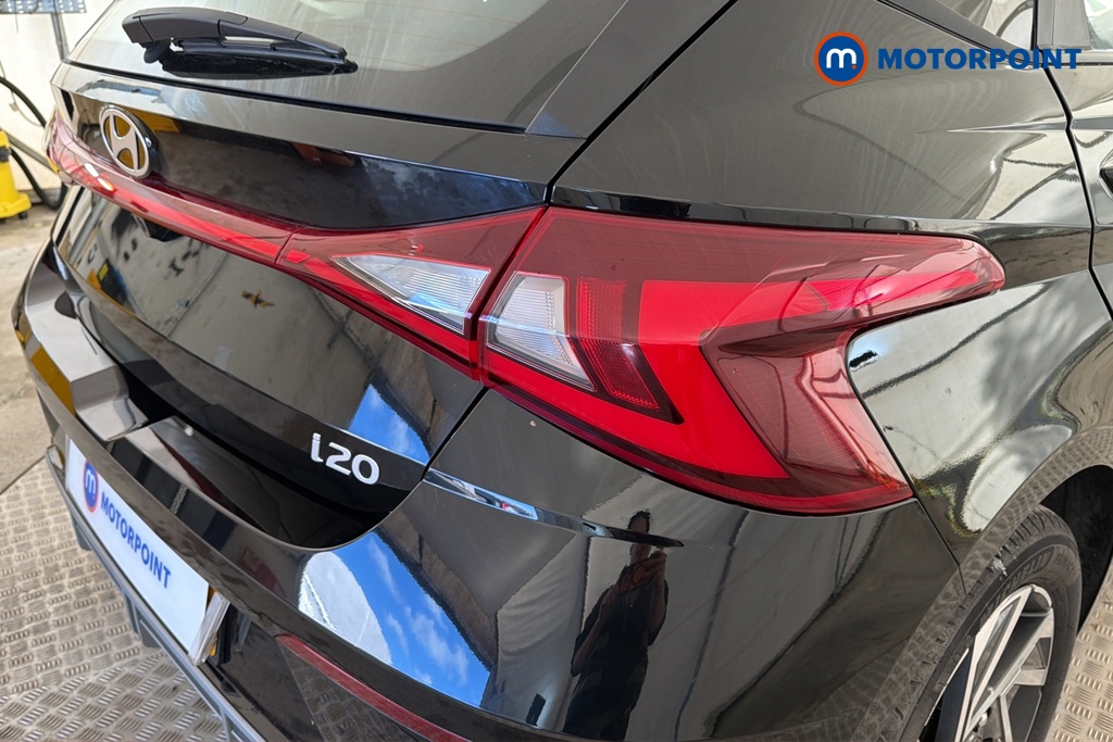 Hyundai I20 Advance Manual Petrol Hatchback - Stock Number (1679199) - 36th supplementary image