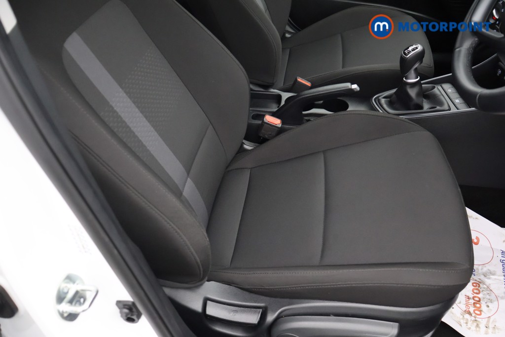 Hyundai I20 Advance Manual Petrol Hatchback - Stock Number (1679200) - 19th supplementary image