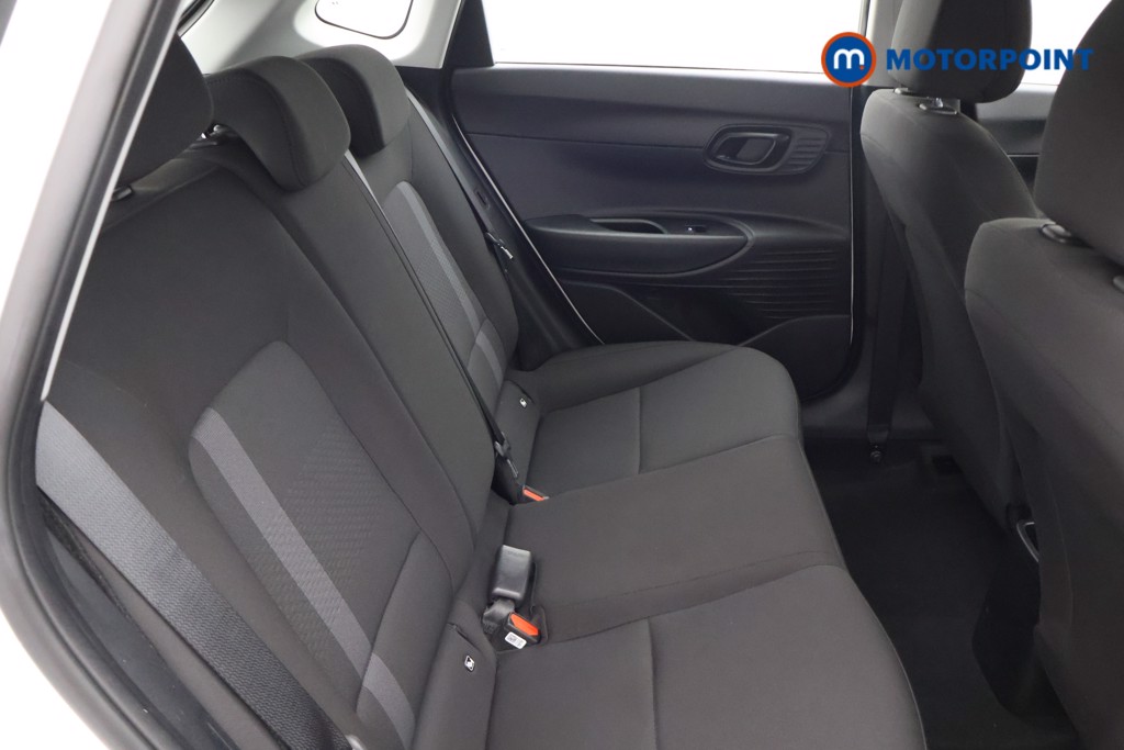 Hyundai I20 Advance Manual Petrol Hatchback - Stock Number (1679200) - 20th supplementary image