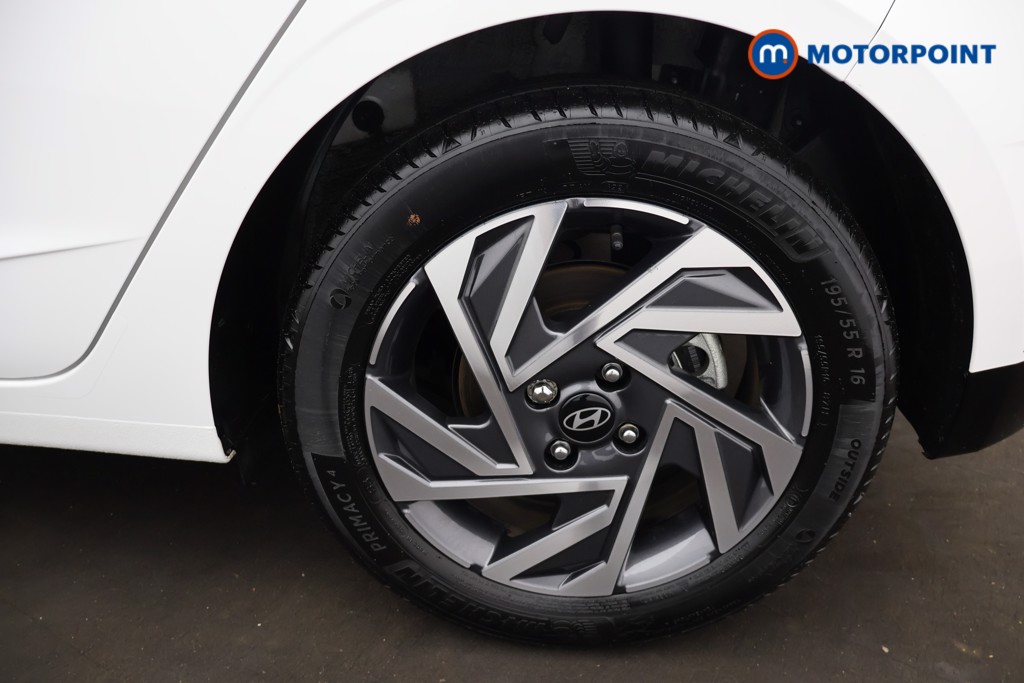 Hyundai I20 Advance Manual Petrol Hatchback - Stock Number (1679200) - 34th supplementary image