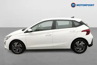 Hyundai I20 Advance Manual Petrol Hatchback - Stock Number (1679200) - Passenger side