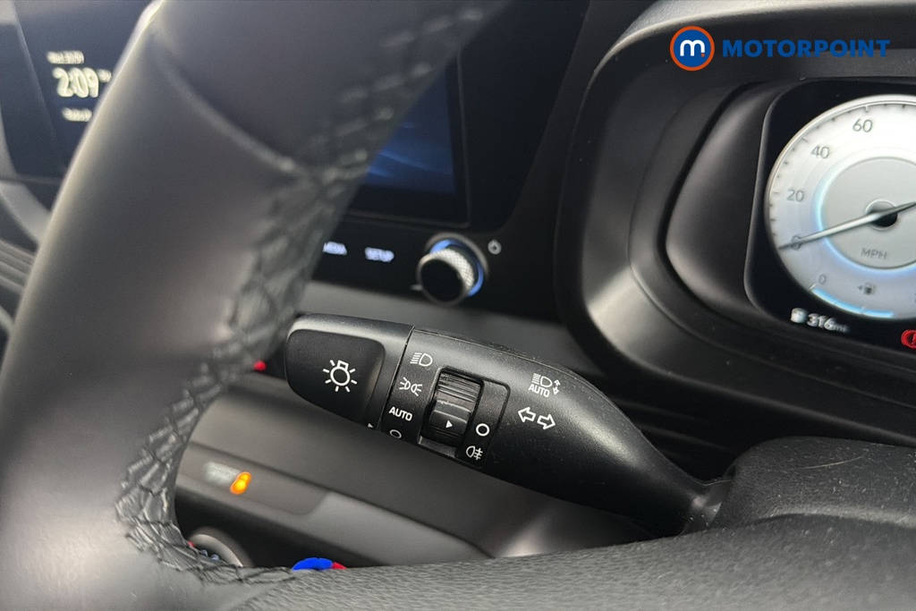 Hyundai I20 Advance Manual Petrol Hatchback - Stock Number (1679202) - 5th supplementary image