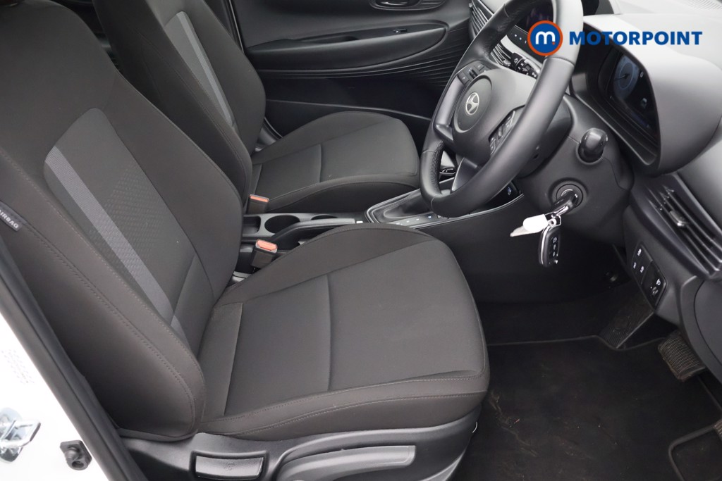 Hyundai I20 Advance Automatic Petrol Hatchback - Stock Number (1679211) - 16th supplementary image
