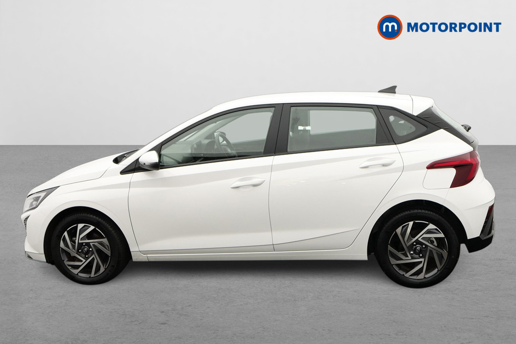 Hyundai I20 Advance Automatic Petrol Hatchback - Stock Number (1679211) - Passenger side