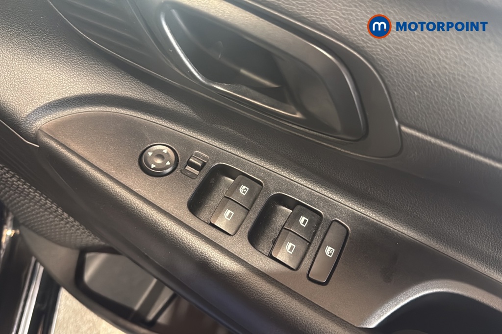 Hyundai I20 Advance Automatic Petrol Hatchback - Stock Number (1679212) - 19th supplementary image