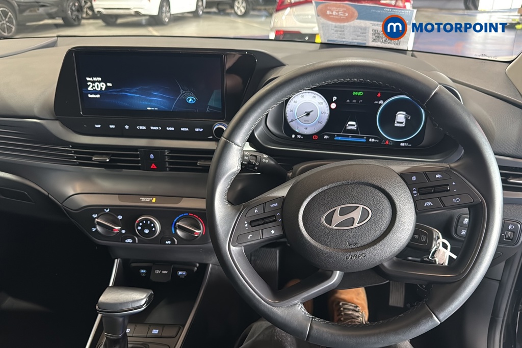 Hyundai I20 Advance Automatic Petrol Hatchback - Stock Number (1679212) - 1st supplementary image