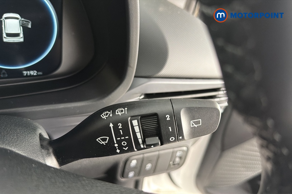 Hyundai I20 Advance Automatic Petrol Hatchback - Stock Number (1679230) - 6th supplementary image