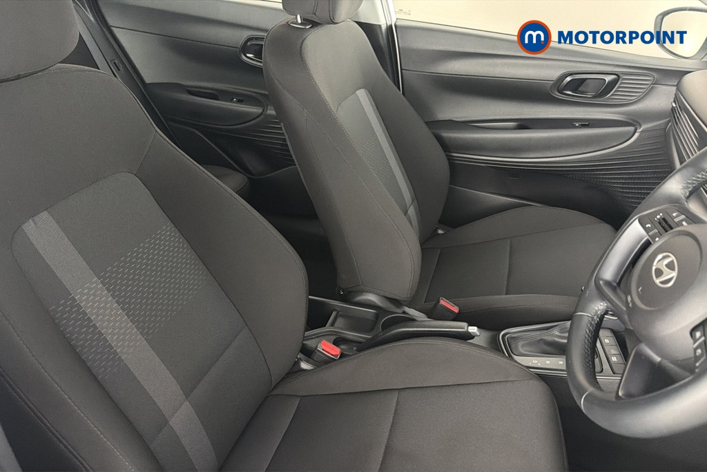 Hyundai I20 Advance Automatic Petrol Hatchback - Stock Number (1679230) - 22nd supplementary image