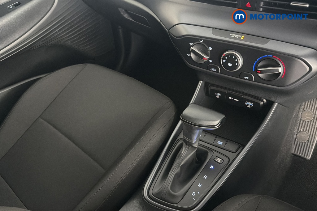 Hyundai I20 Advance Automatic Petrol Hatchback - Stock Number (1679242) - 15th supplementary image