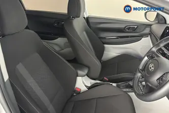 Hyundai I20 Tech Line Automatic Petrol Hatchback - Stock Number (1679243) - 22nd supplementary image