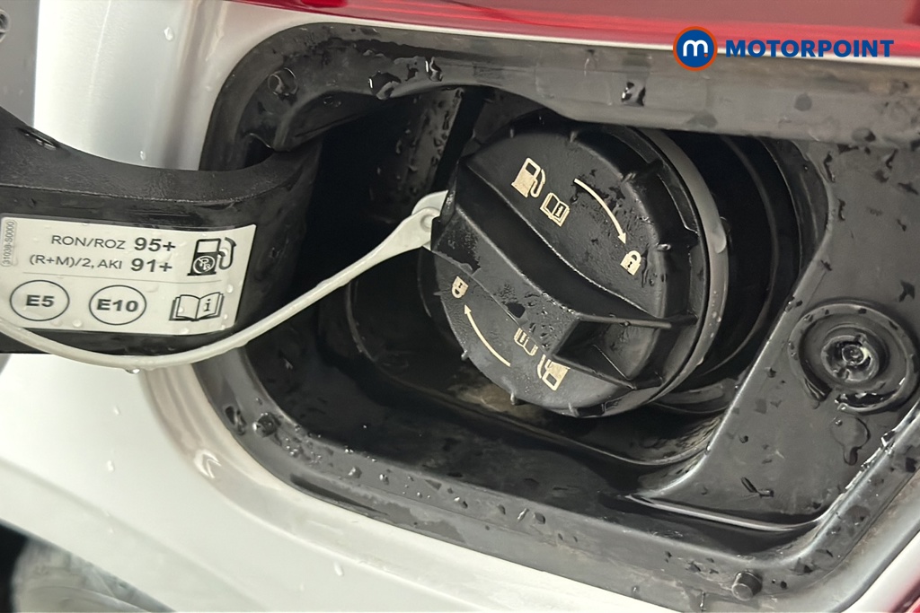 Hyundai I20 Tech Line Automatic Petrol Hatchback - Stock Number (1679243) - 41st supplementary image