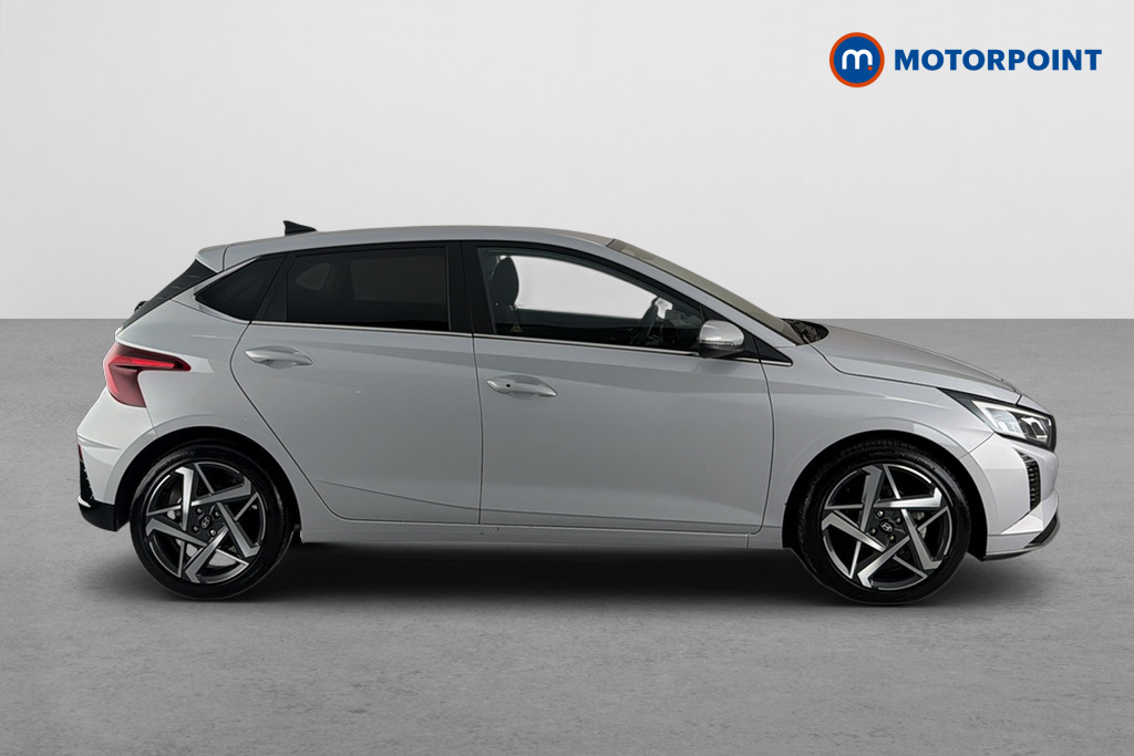 Hyundai I20 Tech Line Automatic Petrol Hatchback - Stock Number (1679243) - Passenger side