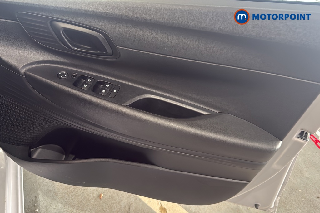 Hyundai I20 Advance Automatic Petrol Hatchback - Stock Number (1679247) - 18th supplementary image