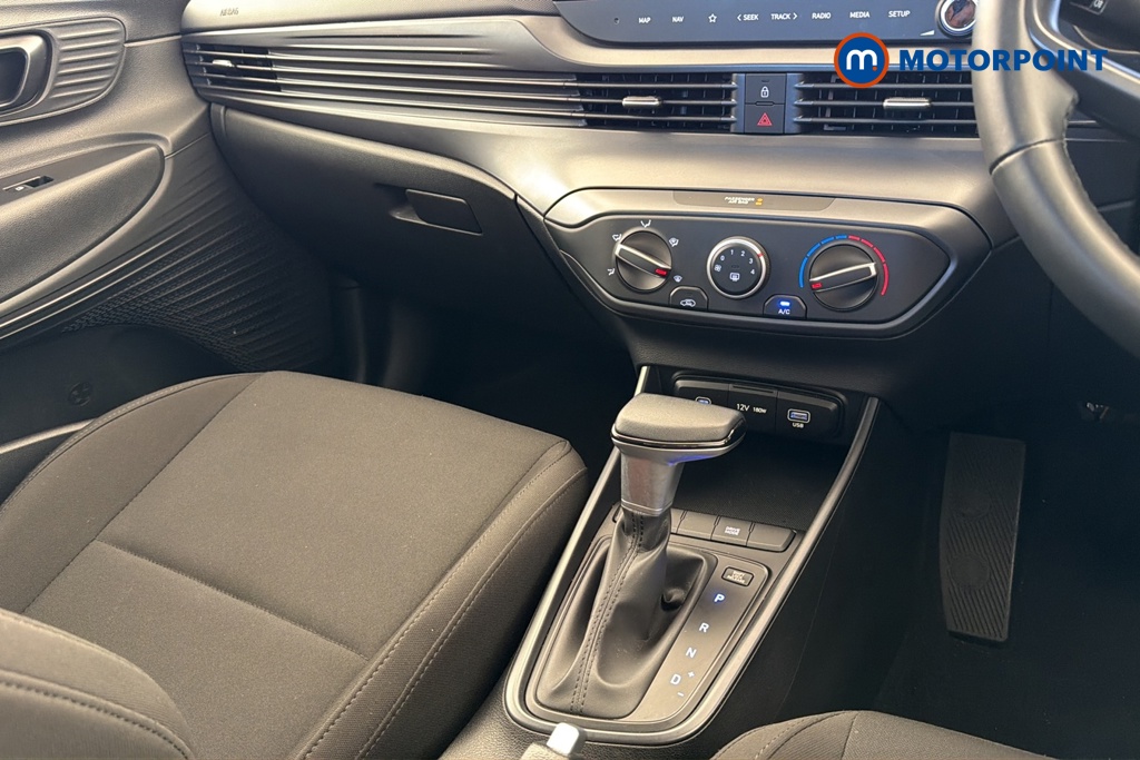Hyundai I20 Advance Automatic Petrol Hatchback - Stock Number (1679253) - 15th supplementary image