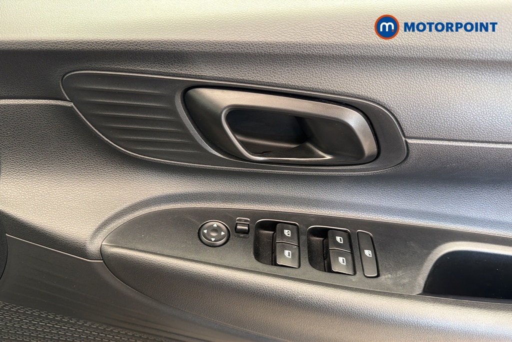 Hyundai I20 Advance Automatic Petrol Hatchback - Stock Number (1679253) - 19th supplementary image
