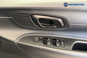 Hyundai I20 Advance Automatic Petrol Hatchback - Stock Number (1679253) - 19th supplementary image
