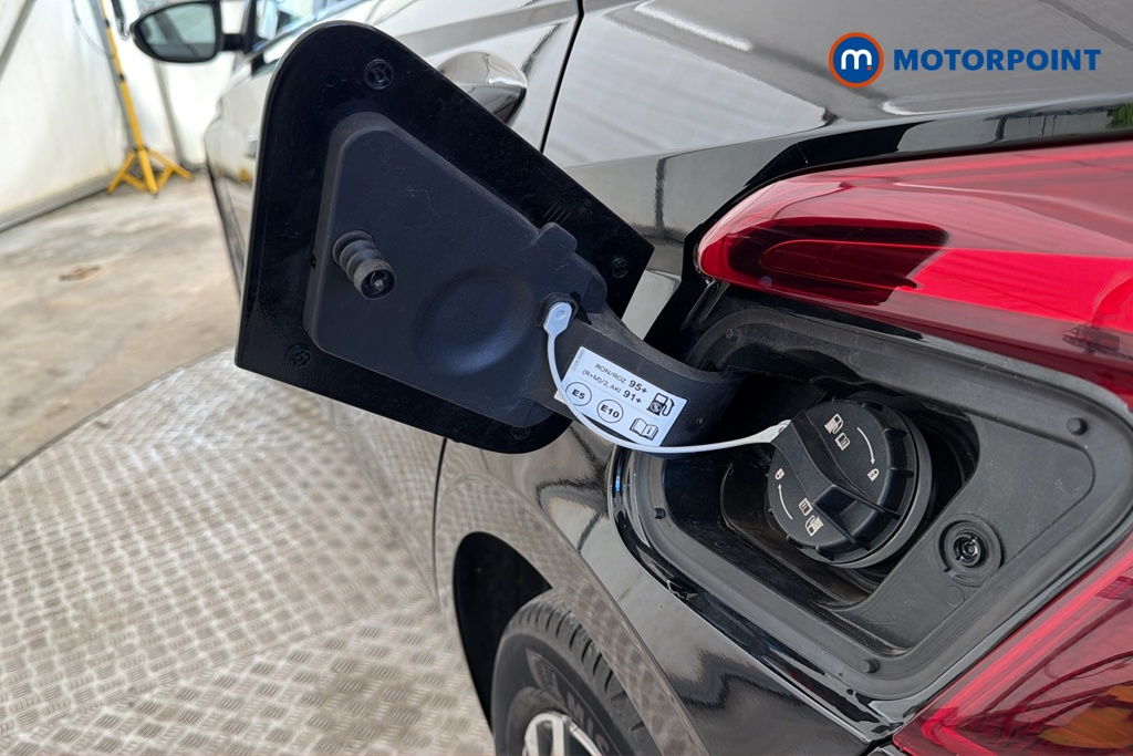 Hyundai I20 Advance Automatic Petrol Hatchback - Stock Number (1679253) - 41st supplementary image