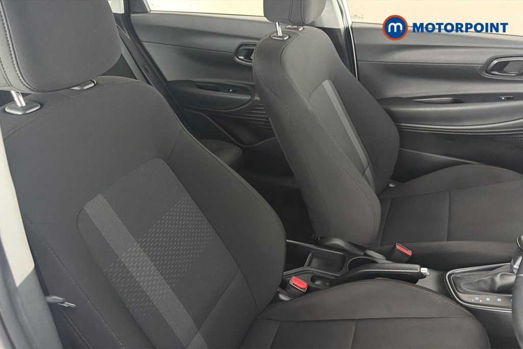 Hyundai I20 Advance Automatic Petrol Hatchback - Stock Number (1679282) - 22nd supplementary image