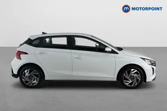 Hyundai I20 Advance Automatic Petrol Hatchback - Stock Number (1679282) - Passenger side