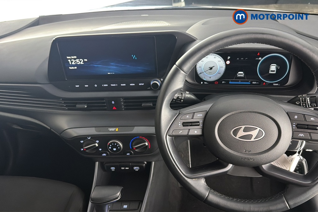 Hyundai I20 Advance Automatic Petrol Hatchback - Stock Number (1679282) - 1st supplementary image