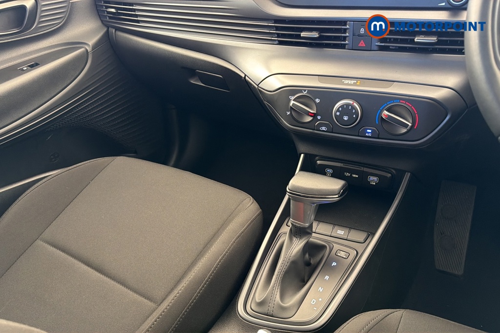 Hyundai I20 Advance Automatic Petrol Hatchback - Stock Number (1679294) - 15th supplementary image