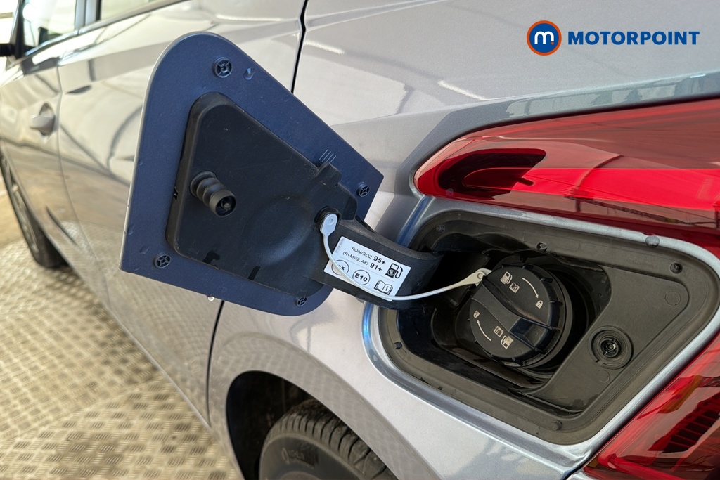 Hyundai I20 Advance Automatic Petrol Hatchback - Stock Number (1679294) - 41st supplementary image