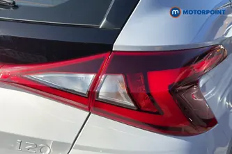 Hyundai I20 Advance Automatic Petrol Hatchback - Stock Number (1679302) - 36th supplementary image