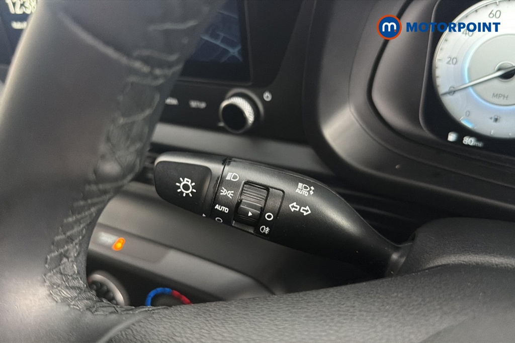 Hyundai I20 Advance Automatic Petrol Hatchback - Stock Number (1679309) - 5th supplementary image