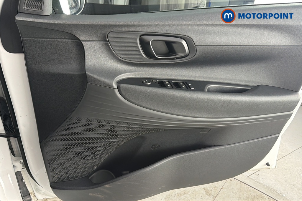 Hyundai I20 Advance Automatic Petrol Hatchback - Stock Number (1679309) - 18th supplementary image
