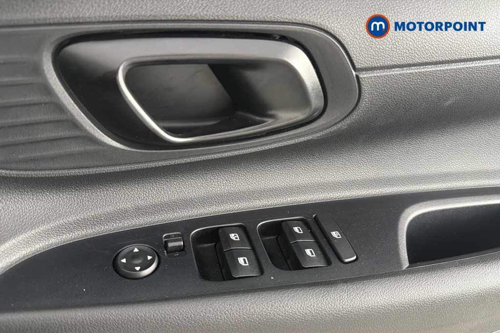 Hyundai I20 Advance Automatic Petrol Hatchback - Stock Number (1679309) - 19th supplementary image