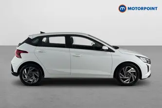 Hyundai I20 Advance Automatic Petrol Hatchback - Stock Number (1679309) - Passenger side