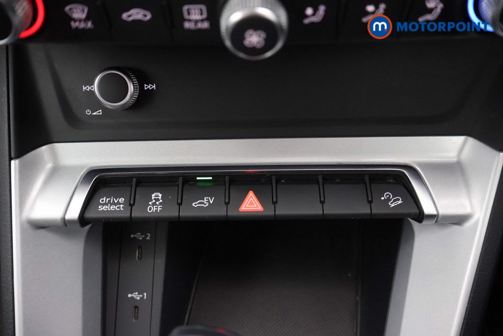 Audi Q3 Technik Automatic Petrol Plug-In Hybrid SUV - Stock Number (1679841) - 10th supplementary image
