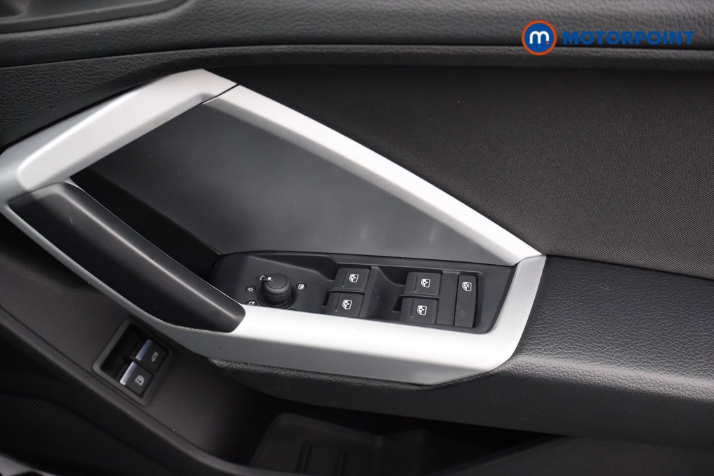 Audi Q3 Technik Automatic Petrol Plug-In Hybrid SUV - Stock Number (1679841) - 12th supplementary image