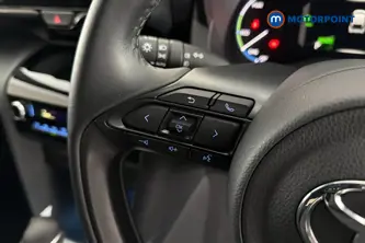 Toyota Yaris Cross Design Automatic Petrol-Electric Hybrid Estate - Stock Number (1679887) - 4th supplementary image